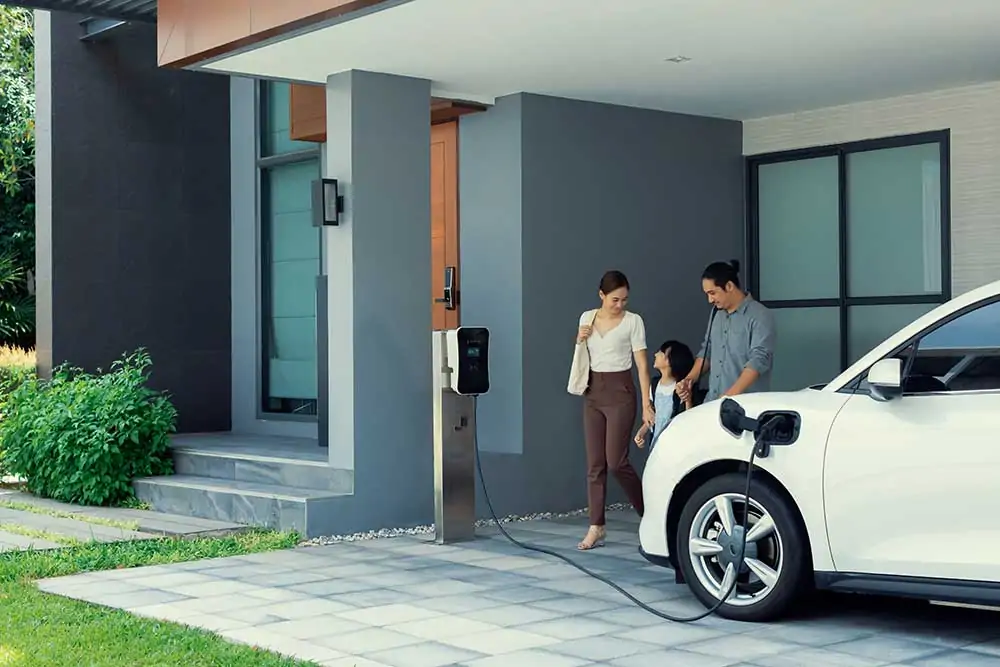 Efficient EV Charging: Expert Tips and Tricks for Customers